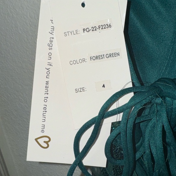 PromGirl Statement-Back Long Sequin Prom Dress - Picture 5 of 8